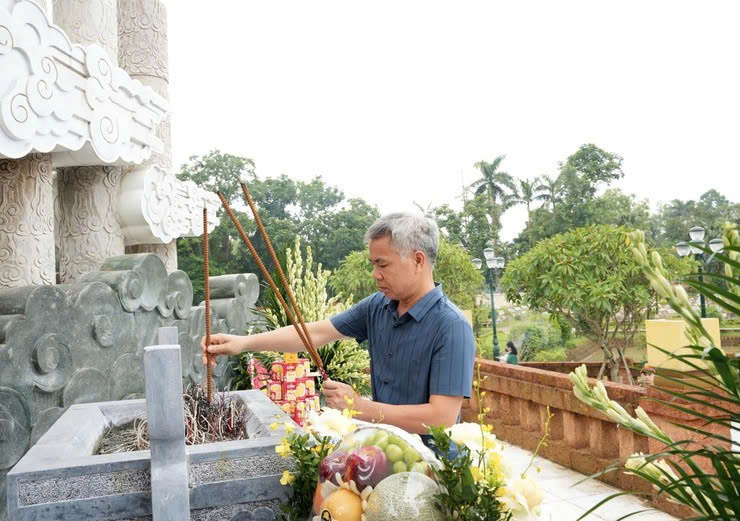Phường Sơn Tây tri ân các anh hùng liệt sĩ, lan tỏa giá trị bất tử của đạo lý “Uống nước nhớ nguồn”