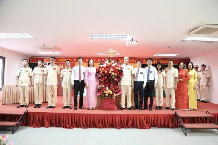 Xây dựng lực lượng Công an phường Dương Nội chính quy, tinh nhuệ