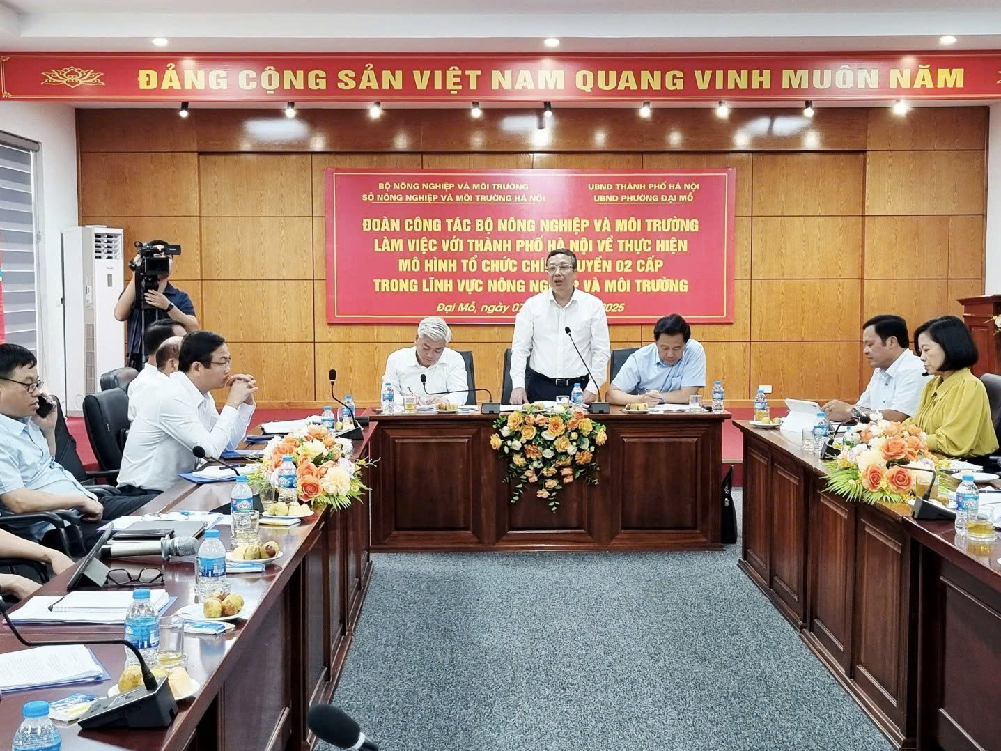 Đoàn công tác Bộ Nông nghiệp và Môi trường làm việc với Hà Nội về mô hình chính quyền địa phương hai cấp trong lĩnh vực nông nghiệp - môi trường