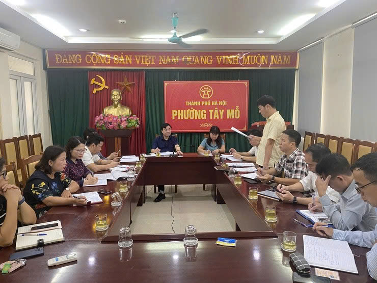 Phường Tây Mỗ rà soát toàn diện công tác chuẩn bị Đại hội Đảng bộ lần thứ I và các hoạt động kỷ niệm 80 năm Cách mạng Tháng Tám - Quốc khánh 2-9