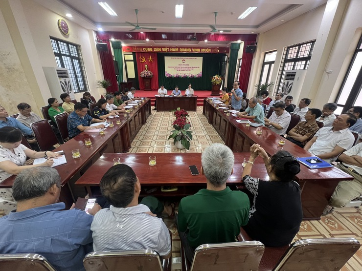 Phường Tây Mỗ phát huy dân chủ, góp ý hoàn thiện văn kiện Đại hội Đảng bộ phường lần thứ I