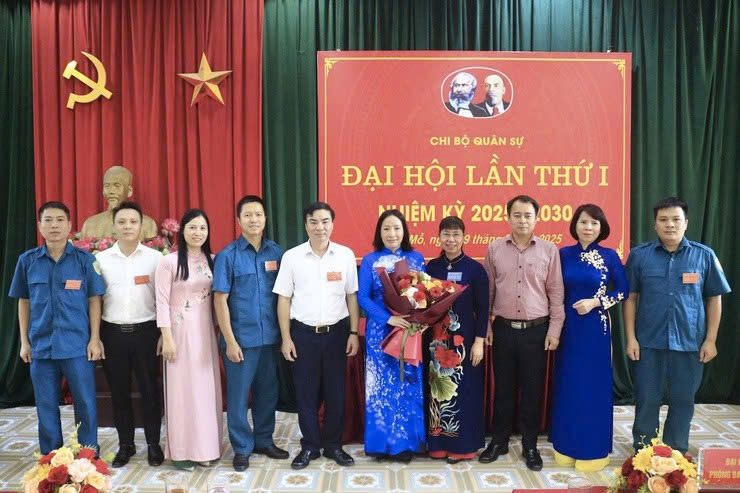 Chi bộ Quân sự phường Tây Mỗ xác định mục tiêu nhiệm kỳ mới, nâng cao sức mạnh quốc phòng địa phương