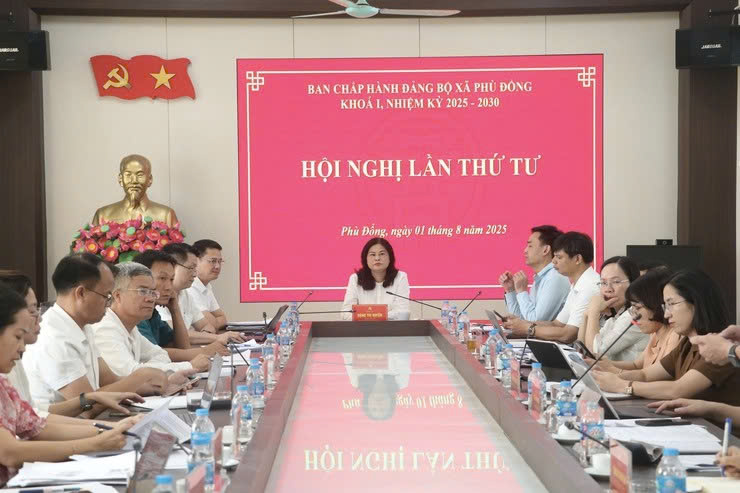 Đảng ủy xã Phù Đổng hoàn thiện các bước chuẩn bị cuối cùng cho Đại hội Đảng bộ lần thứ I, nhiệm kỳ 2025-2030