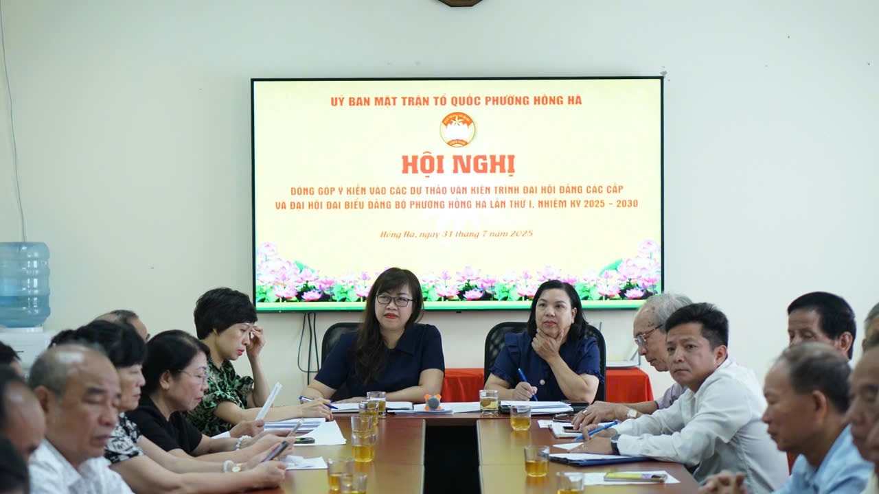 Uỷ ban MTTQ phường Hồng Hà góp ý Văn kiện Đại hội Đảng: Đề xuất phát triển làng nghề - du lịch sinh thái ven sông