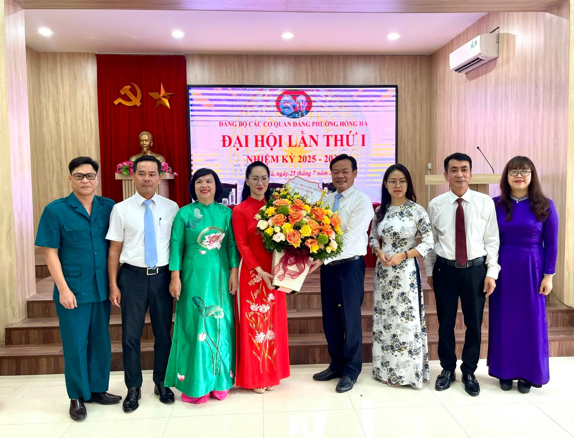 Đảng bộ cơ quan Đảng phường Hồng Hà: Khẳng định vai trò nòng cốt, hướng tới nhiệm kỳ 2025-2030 đổi mới và đột phá