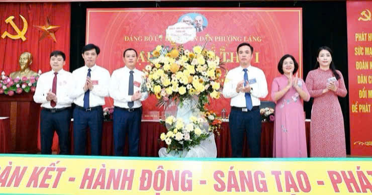 Đại hội Đảng bộ UBND phường Láng lần thứ I, nhiệm kỳ 2025-2030: Mở ra kỷ nguyên phát triển bền vững và hạnh phúc