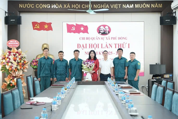 Chi bộ Quân sự xã Phù Đổng nâng cao sức mạnh quốc phòng cơ sở, hướng tới nhiệm kỳ mới quyết liệt và hiệu quả hơn