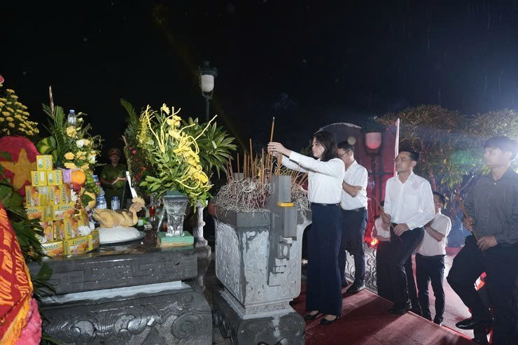 Xã Phù Đổng thắp sáng ngọn lửa tri ân, lan tỏa tinh thần “Uống nước nhớ nguồn”