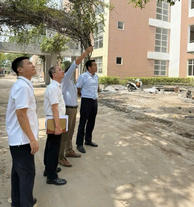 Chủ tịch UBND phường Long Biên kiểm tra thực địa, đôn đốc tiến độ các dự án trọng điểm trên địa bàn