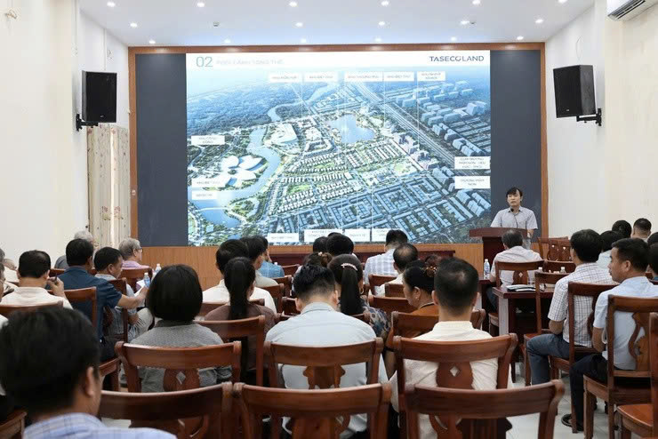 Xã Mê Linh công bố hoàn thành lấy ý kiến nhân dân cho dự án khu đô thị hơn 3.200 tỷ đồng