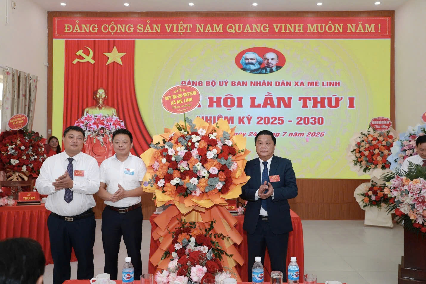 Đảng bộ UBND xã Mê Linh xác định mục tiêu đột phá nhiệm kỳ 2025-2030, khẳng định vai trò hạt nhân trong mô hình chính quyền 02 cấp