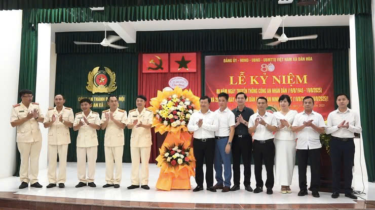 Xã Dân Hòa kỷ niệm 80 năm Ngày truyền thống Công an nhân dân: Khẳng định bản lĩnh, lan tỏa niềm tự hào của lực lượng công an cơ sở