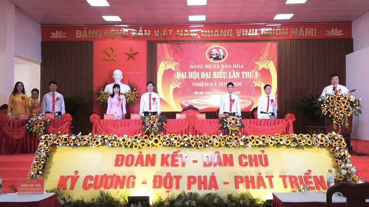 Đại hội Đảng bộ xã Dân Hòa lần thứ I: Khí thế đoàn kết mở đầu nhiệm kỳ mới, kiến tạo tầm nhìn phát triển sau sáp nhập