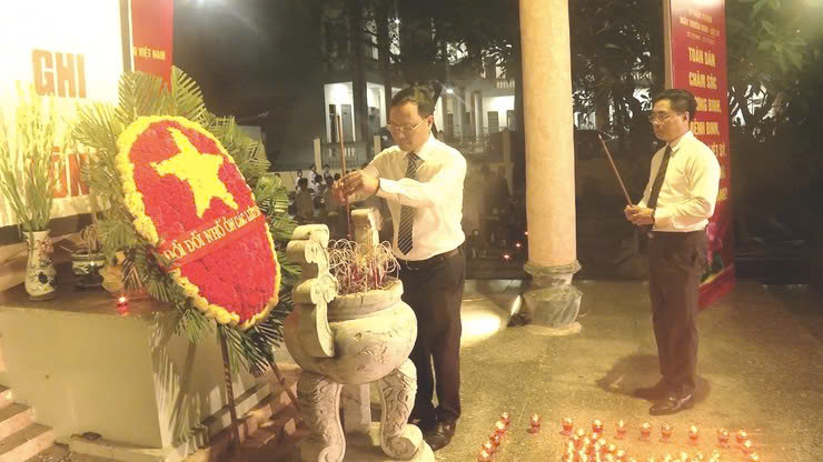 Xã Ứng Hòa thắp nến tri ân, sáng mãi hào khí Khu Cháy trong hành trình xây dựng quê hương