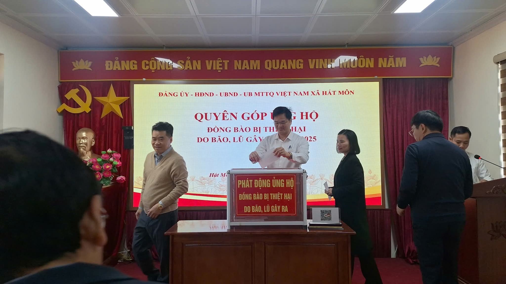 Xã Hát Môn: Chung tay hướng về đồng bào bị thiệt hại do bão, lũ gây ra năm 2025