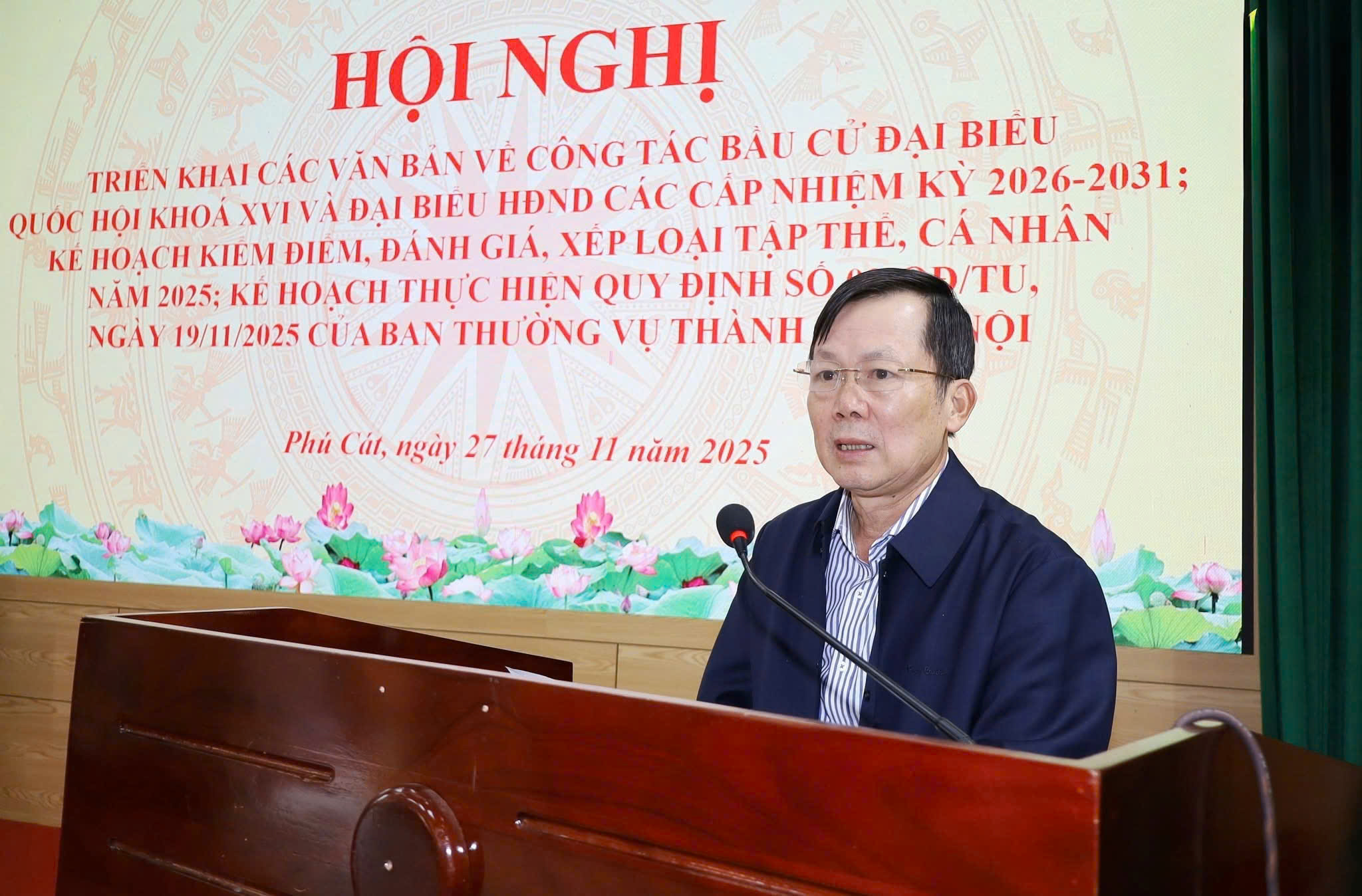Xã  Phú Cát triển khai đồng bộ nhiệm vụ bầu cử và kiểm điểm năm 2025, siết chặt kỷ luật Đảng
