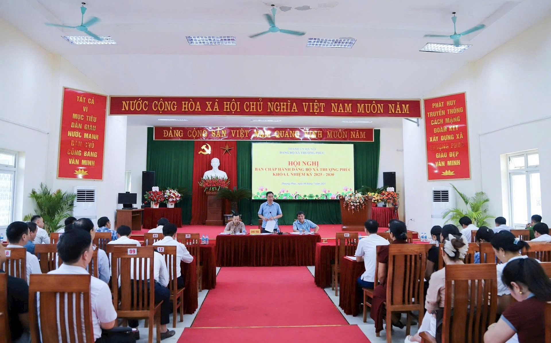 Xã Thượng Phúc triển khai kế hoạch tổ chức Đại hội Đảng các cấp, hướng tới Đại hội Đảng bộ xã lần thứ I nhiệm kỳ 2025-2030