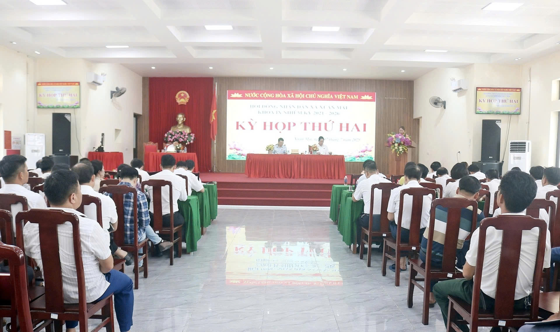 HĐND xã Xuân Mai thông qua các nghị quyết trọng tâm, hướng tới mục tiêu phát triển bền vững năm 2025