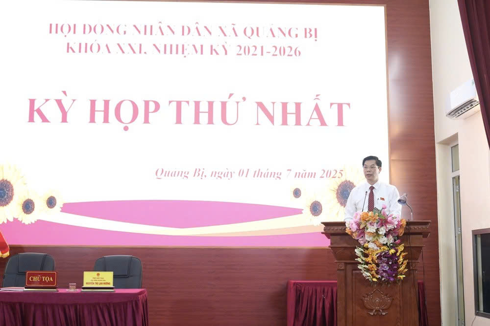 Xã Quảng Bị tổ chức kỳ họp thứ nhất HĐND xã khóa I, khởi đầu vận hành chính quyền mới hiệu lực, hiệu quả