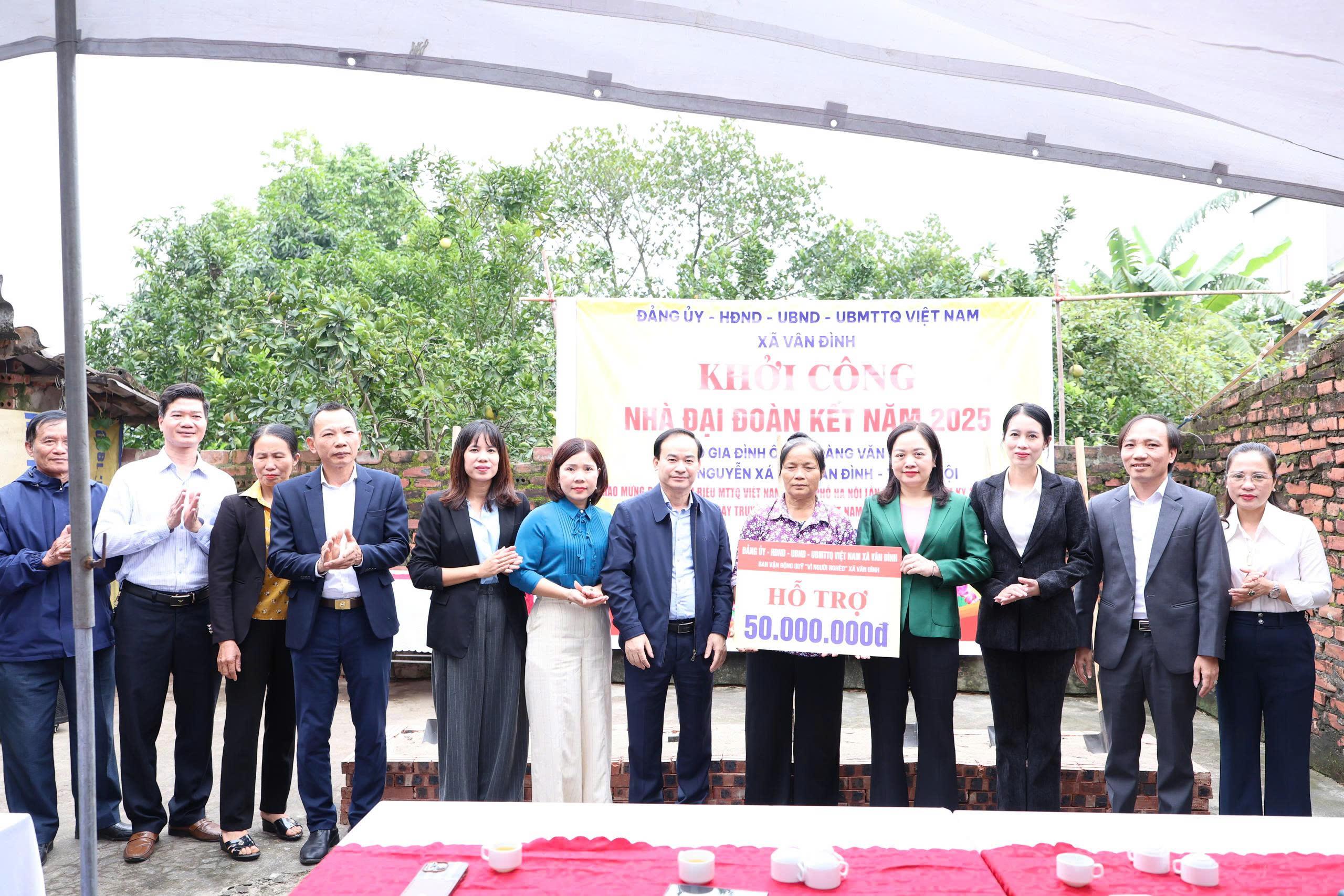 Xã Vân Đình khởi công xây dựng nhà “Đại đoàn kết” và tổ chức Ngày hội Đại đoàn kết toàn dân tộc