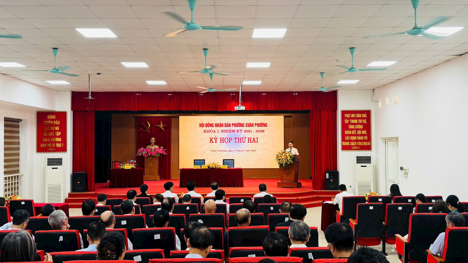 HĐND phường Xuân Phương thông qua nghị quyết phát triển kinh tế - xã hội 6 tháng cuối năm 2025