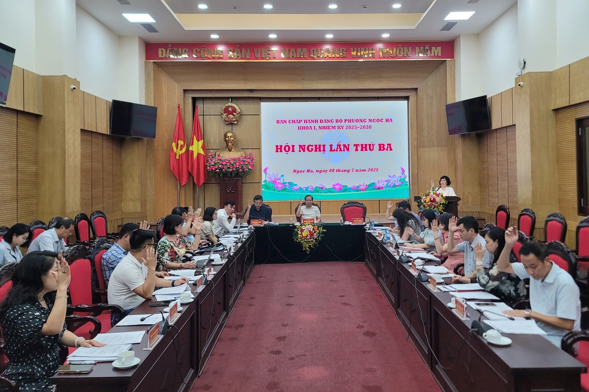 Đảng bộ phường Ngọc Hà: Thảo luận, thống nhất định hướng phát triển toàn diện giai đoạn 2025-2030
