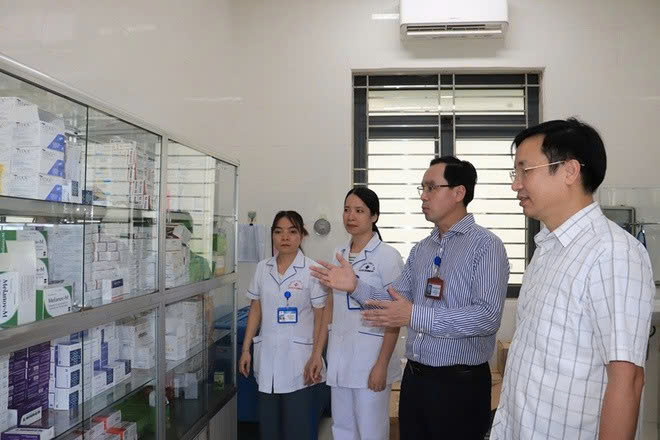 Lãnh đạo xã Phú Nghĩa kiểm tra Trạm Y tế: Bảo đảm cơ sở vật chất, sẵn sàng phục vụ nhân dân trong mô hình chính quyền địa phương hai cấp