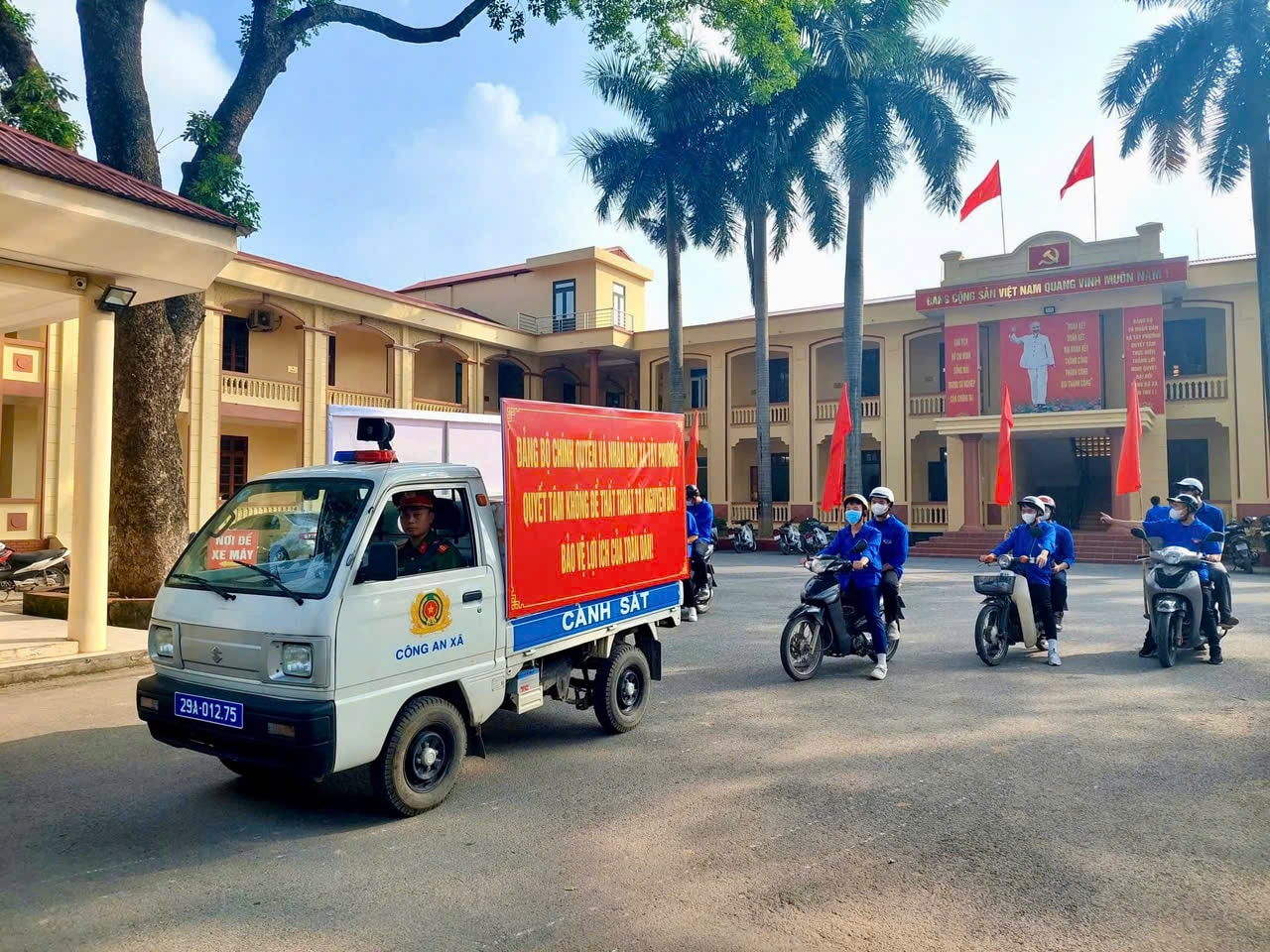 Xã Tây Phương siết chặt kỷ cương, kiên quyết ngăn chặn vi phạm đất đai và trật tự xây dựng