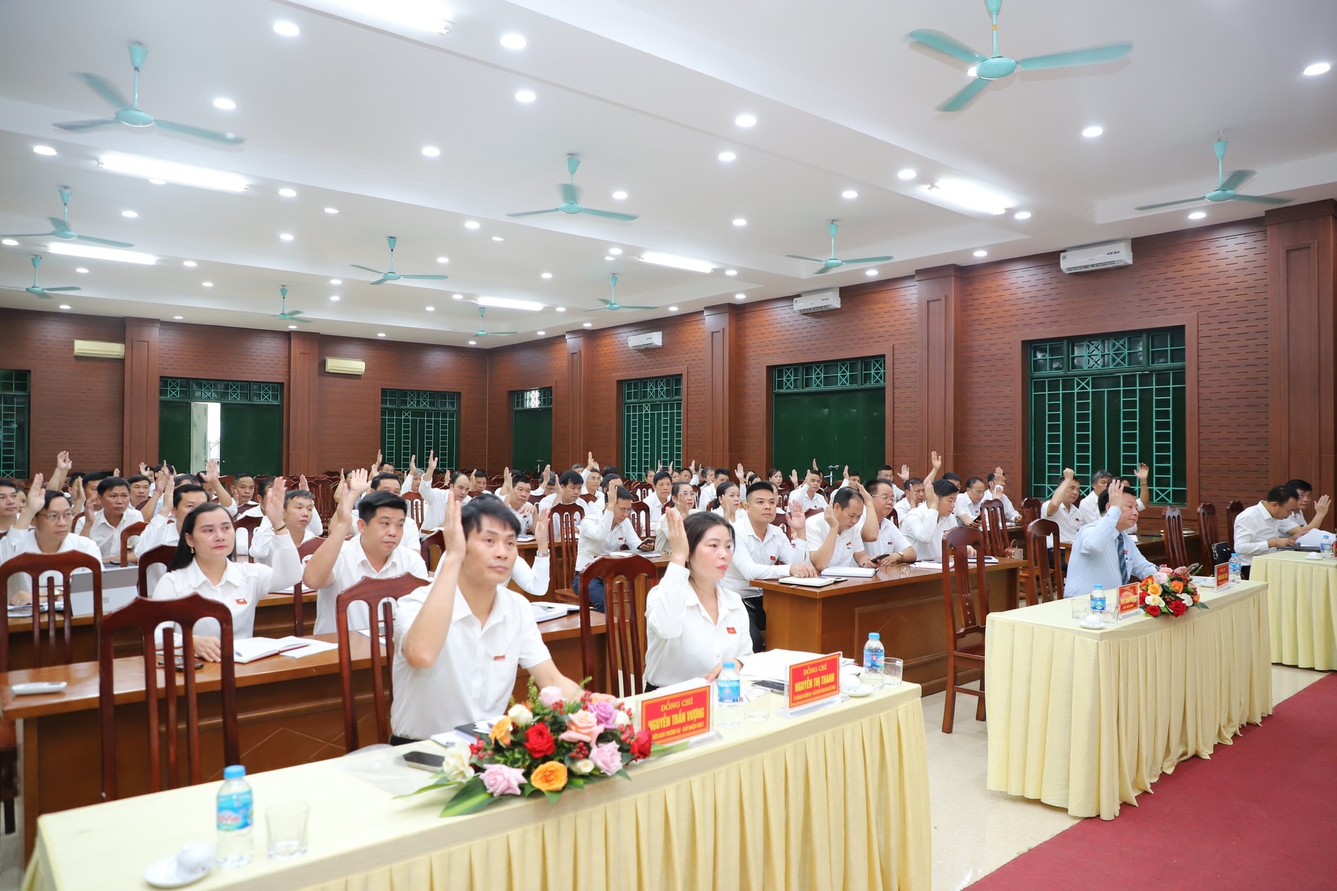 HĐND xã Yên Xuân thông qua nhiều nghị quyết quan trọng, tạo động lực phát triển kinh tế - xã hội năm 2025