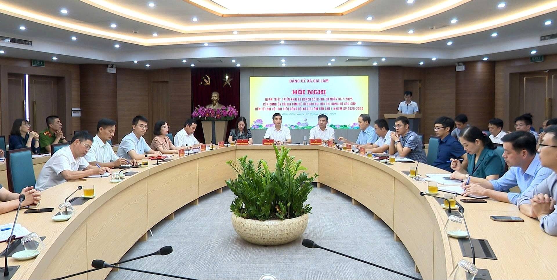 Đảng ủy xã Gia Lâm triển khai kế hoạch tổ chức Đại hội Đảng bộ lần thứ I, nhiệm kỳ 2025-2030