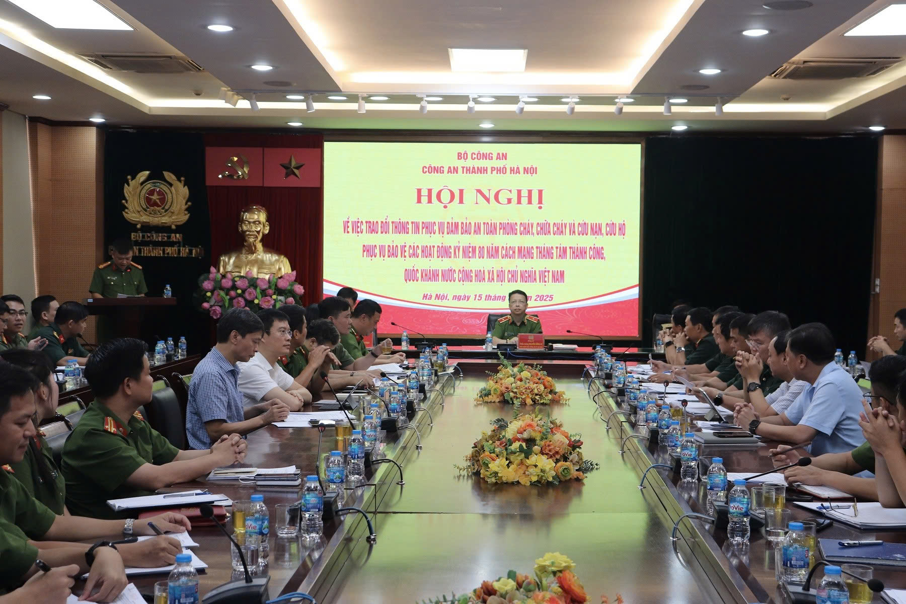 Hà Nội siết chặt phối hợp PCCC&CNCH, bảo đảm an toàn tuyệt đối cho Lễ kỷ niệm 80 năm Cách mạng Tháng Tám và Quốc khánh 2-9