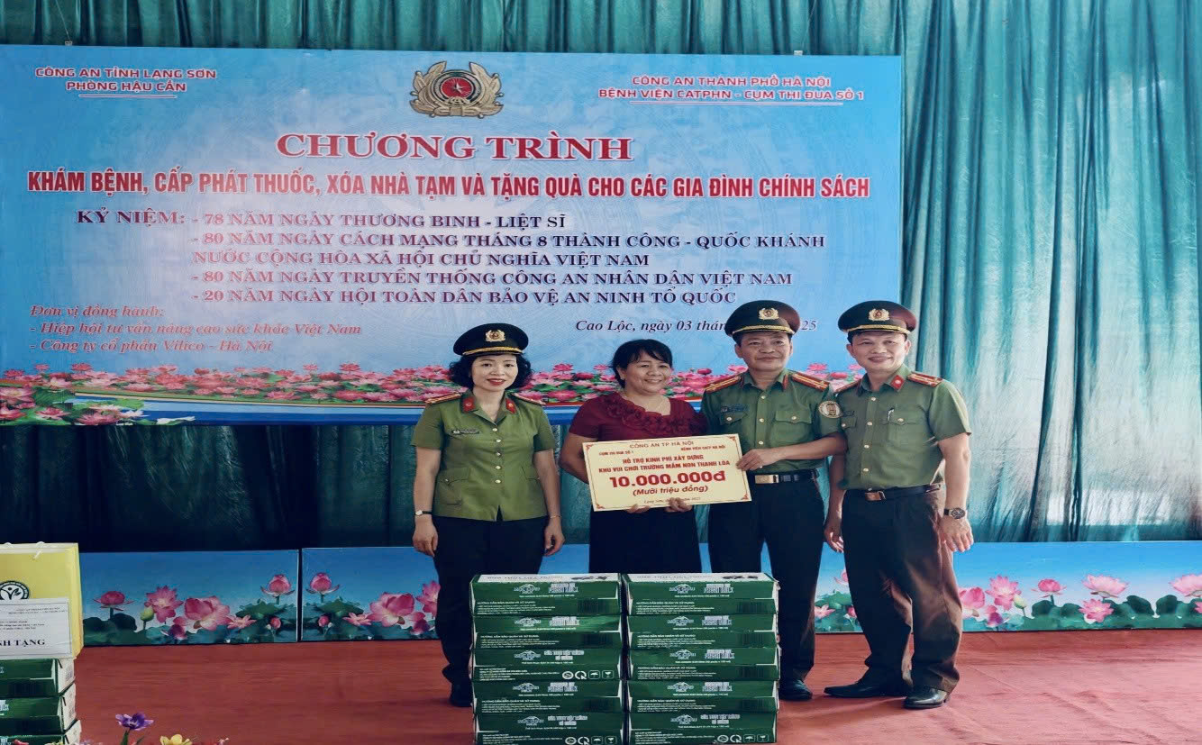 Công an Hà Nội tổ chức hoạt động tri ân và thiện nguyện tại Lạng Sơn, lan tỏa tinh thần “vì nhân dân phục vụ”
