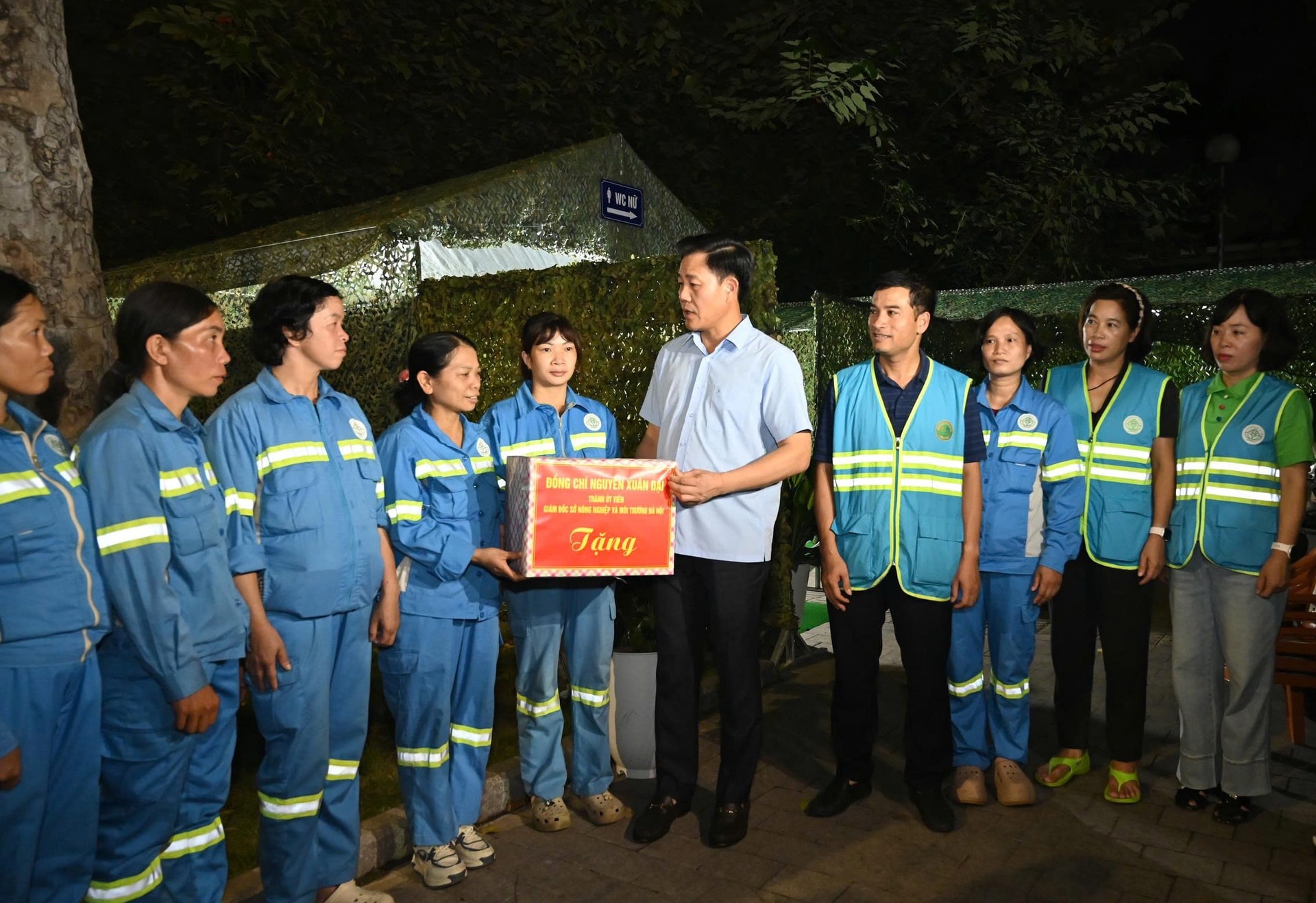 Hà Nội tổng lực bảo đảm vệ sinh môi trường phục vụ tổng duyệt diễu binh, diễu hành A80