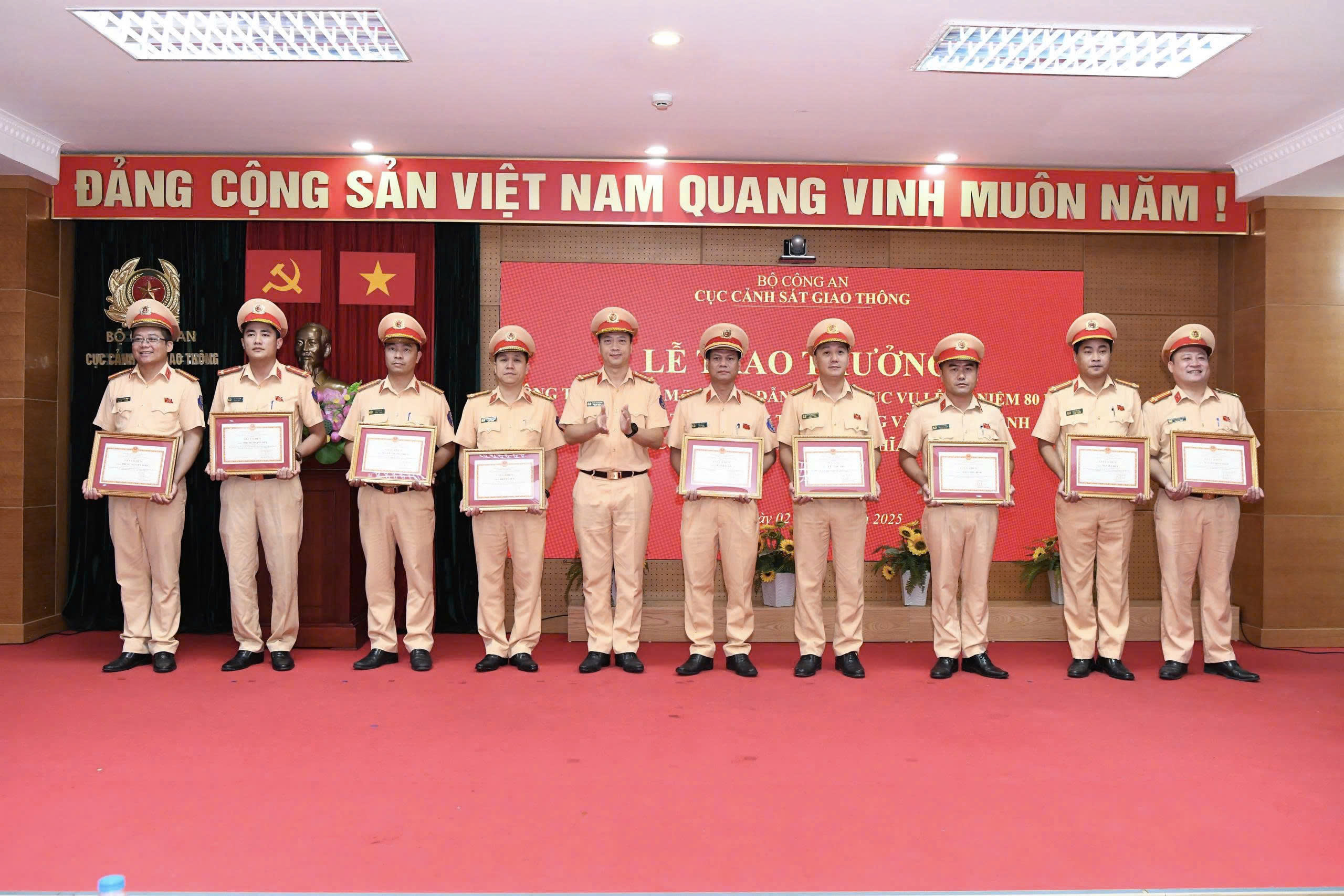 Vinh danh lực lượng CSGT bảo đảm an toàn tuyệt đối cho Lễ kỷ niệm A80
