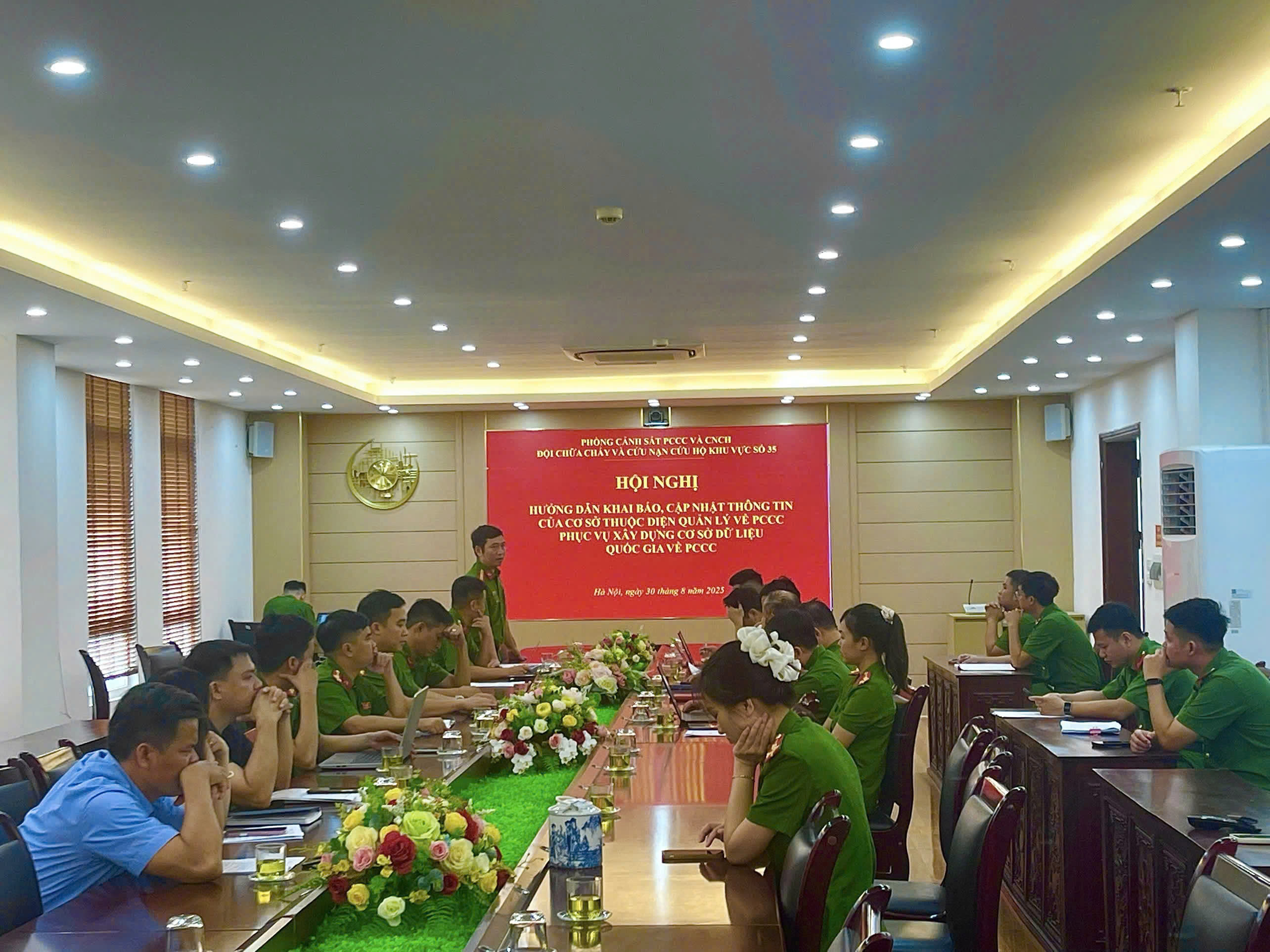 Hướng dẫn cập nhật dữ liệu PCCC, từng bước hoàn thiện cơ sở dữ liệu quốc gia tại các xã phía tây nam Thủ đô