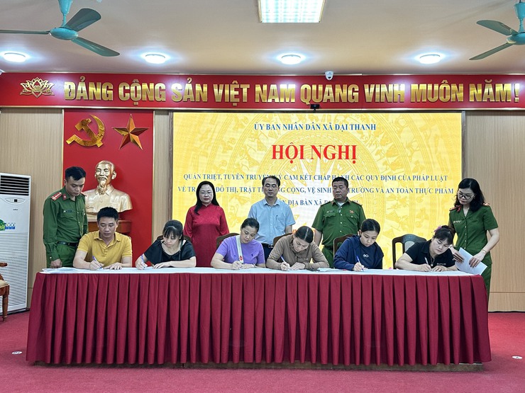 Xã Đại Thanh siết chặt trật tự đô thị, ký cam kết xây dựng tuyến phố văn minh, sạch đẹp