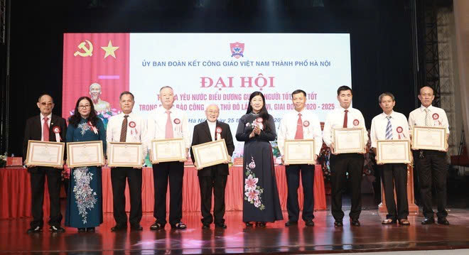 Đồng bào Công giáo Thủ đô lan tỏa thi đua yêu nước, sống tốt đời - đẹp đạo