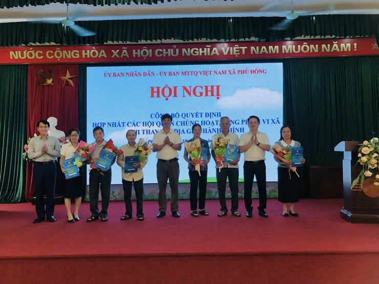 Xã Phù Đổng công bố quyết định hợp nhất các hội quần chúng sau sắp xếp địa giới: Bảo đảm ổn định tổ chức, nâng cao hiệu quả hoạt động
