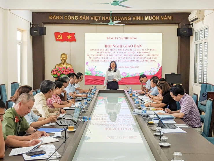 Xã Phù Đổng tăng tốc giải phóng mặt bằng hai dự án trọng điểm, quyết tâm bảo đảm tiến độ theo chỉ đạo của Trung ương và Thành phố