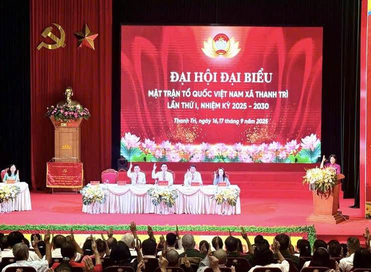 Ngày làm việc đầu tiên của Đại hội MTTQ xã Thanh Trì nhiệm kỳ 2025-2030: Đoàn kết - Dân chủ - Trách nhiệm - Sáng tạo