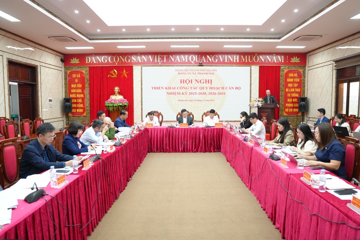 Xã Thanh Oai rà soát, bổ sung quy hoạch cán bộ nhiệm kỳ 2025-2030 và 2026-2031: Đảng uỷ xã nhấn mạnh yêu cầu chuẩn hóa, siết quy trình