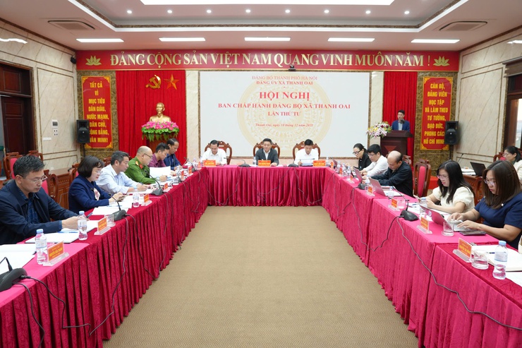 Xã Thanh Oai: Củng cố hệ thống chính trị, tăng tốc chuyển đổi số, bảo đảm an sinh trong dịp Tết Bính Ngọ