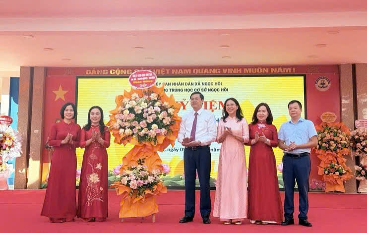 Xã Ngọc Hồi tưng bừng khai giảng năm học 2025-2026: Lan tỏa khí thế đổi mới trong dấu mốc 80 năm ngành Giáo dục