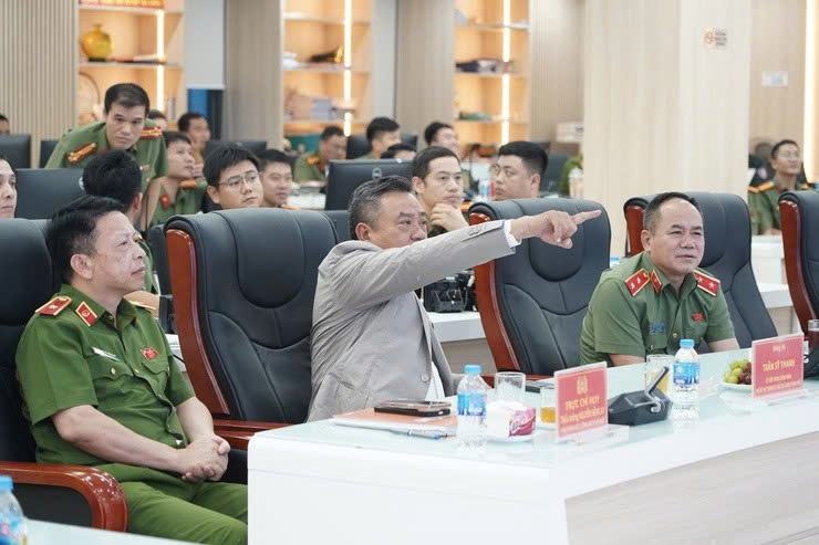 Hà Nội siết chặt an ninh, bảo đảm tuyệt đối an toàn sơ duyệt diễu binh, diễu hành kỷ niệm 80 năm Quốc khánh