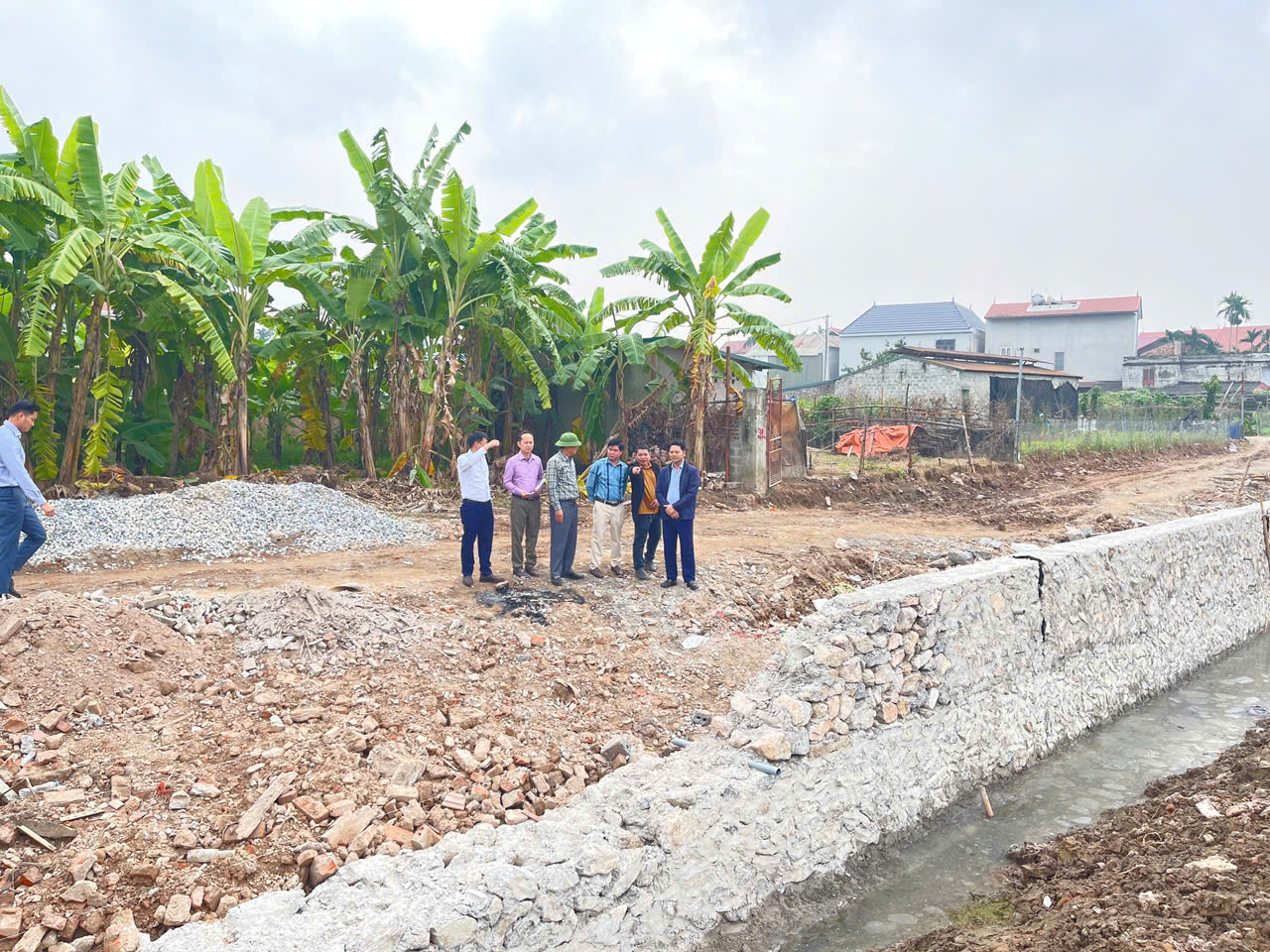 Xã Cổ Đô đẩy nhanh tiến độ các công trình, quyết tâm giải ngân cao vốn đầu tư công năm 2025