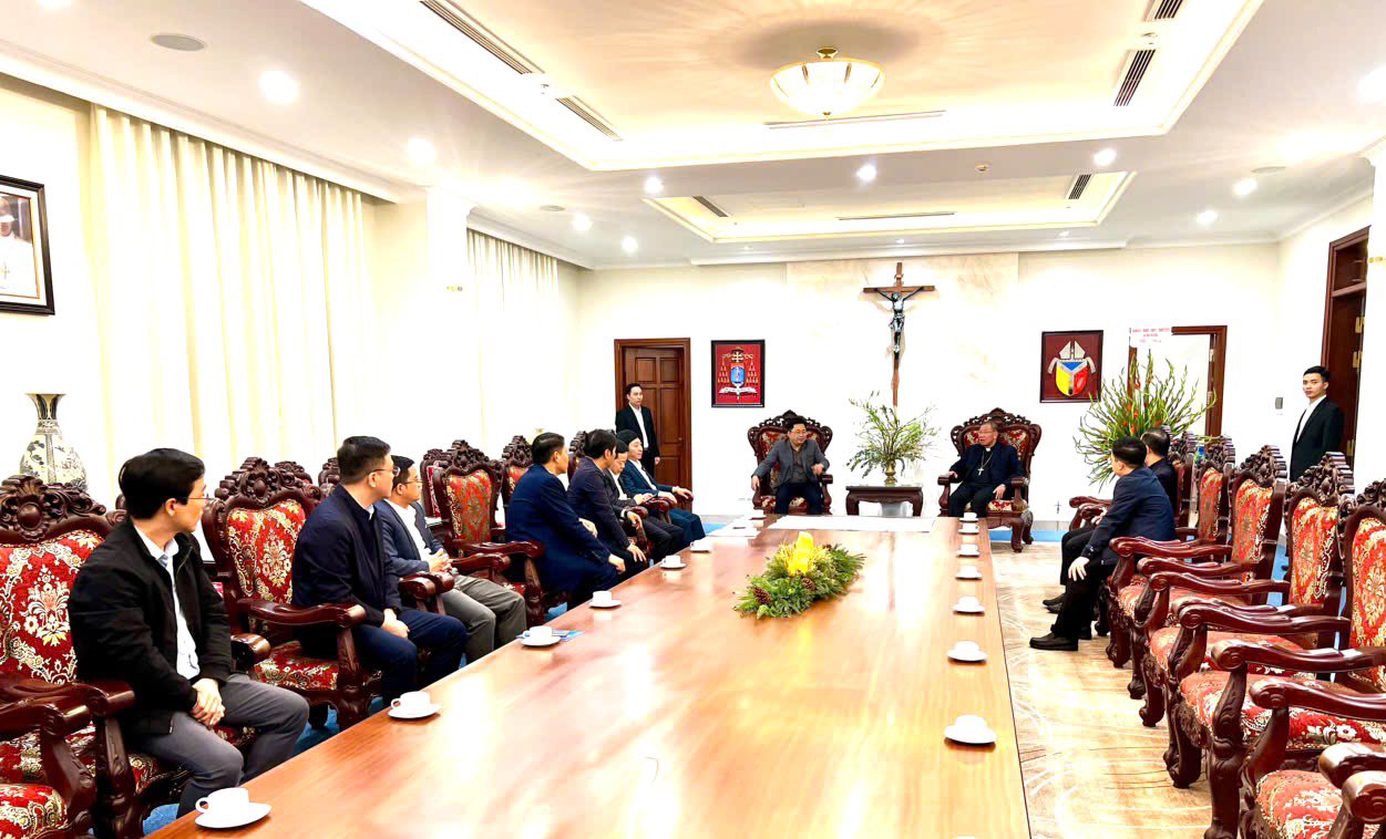 Xã Đại Xuyên thăm, chúc mừng Giáng sinh tại Tòa Tổng Giám mục Hà Nội, thắt chặt khối đại đoàn kết