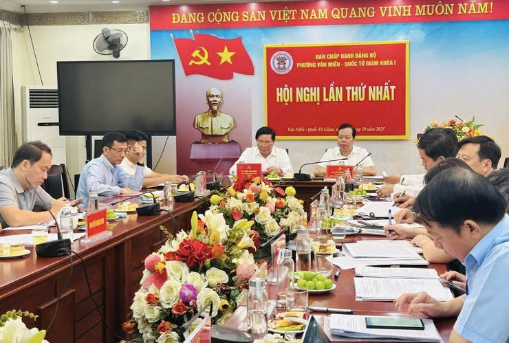 Đảng bộ phường Văn Miếu - Quốc Tử Giám thống nhất chương trình hành động, sớm đưa nghị quyết vào cuộc sống