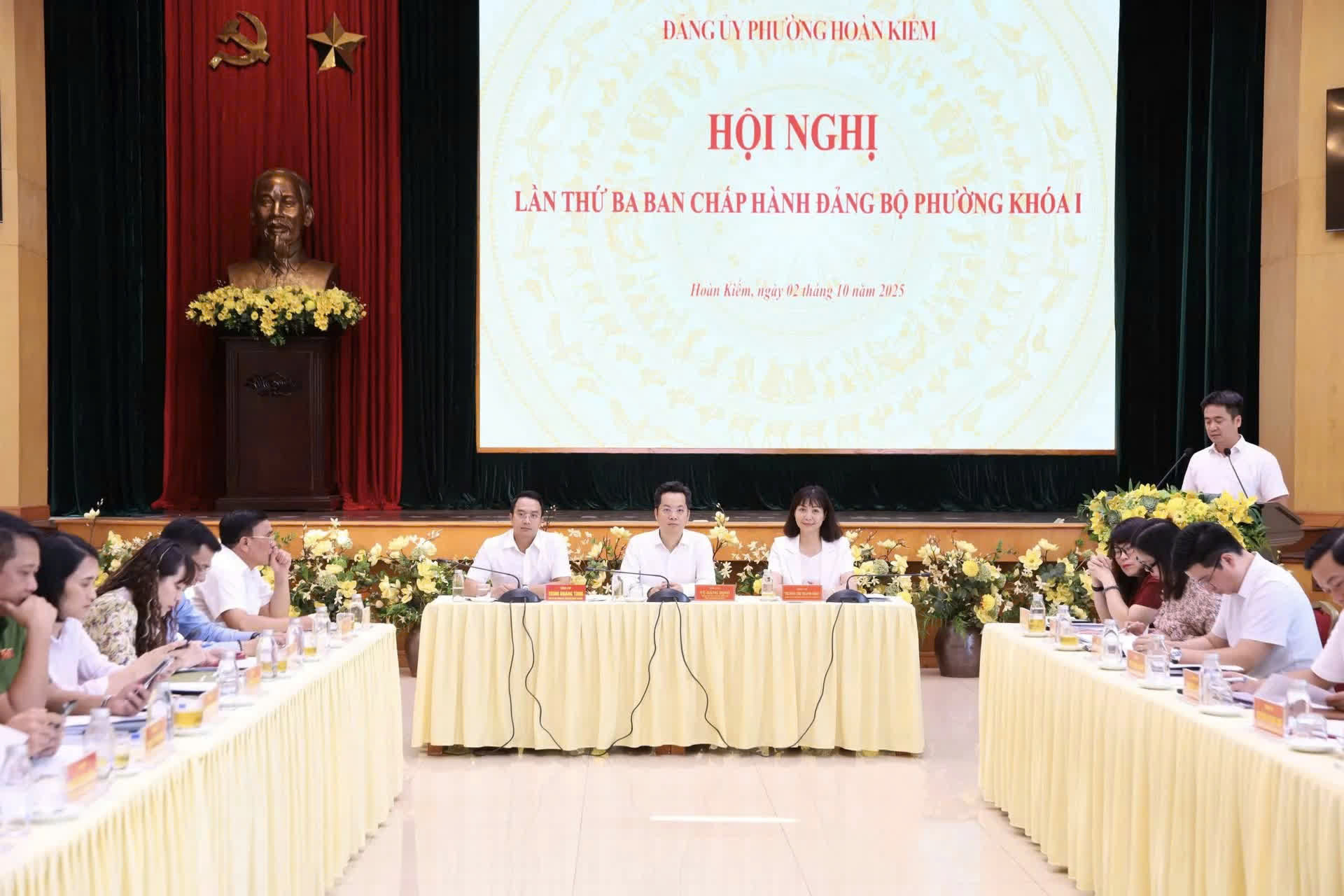 Đảng bộ phường Hoàn Kiếm đánh giá toàn diện kết quả quý III, quyết liệt triển khai nhiệm vụ trọng tâm quý IV-2025
