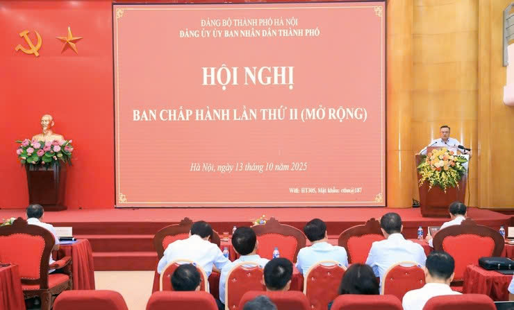 Đảng ủy UBND Hà Nội quán triệt Nghị quyết Đại hội, tạo xung lực mới cho phát triển Thủ đô