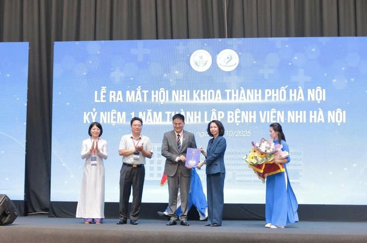 Ra mắt Hội Nhi khoa thành phố Hà Nội, khẳng định vai trò nòng cốt chăm sóc sức khỏe trẻ em Thủ đô